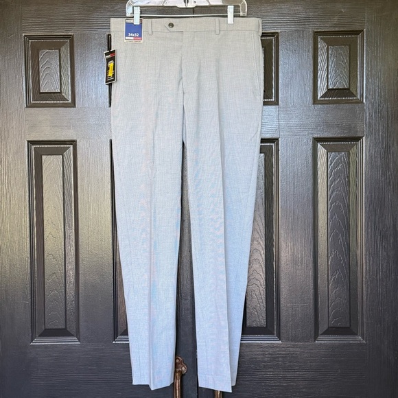 Roundtree & Yorke
Travel Smart Flat Front Straight Fit Blue Dress Pants - Picture 6 of 11